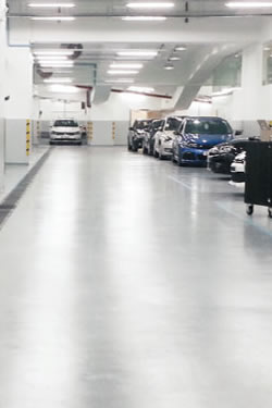 环氧自流平地坪漆施工流程